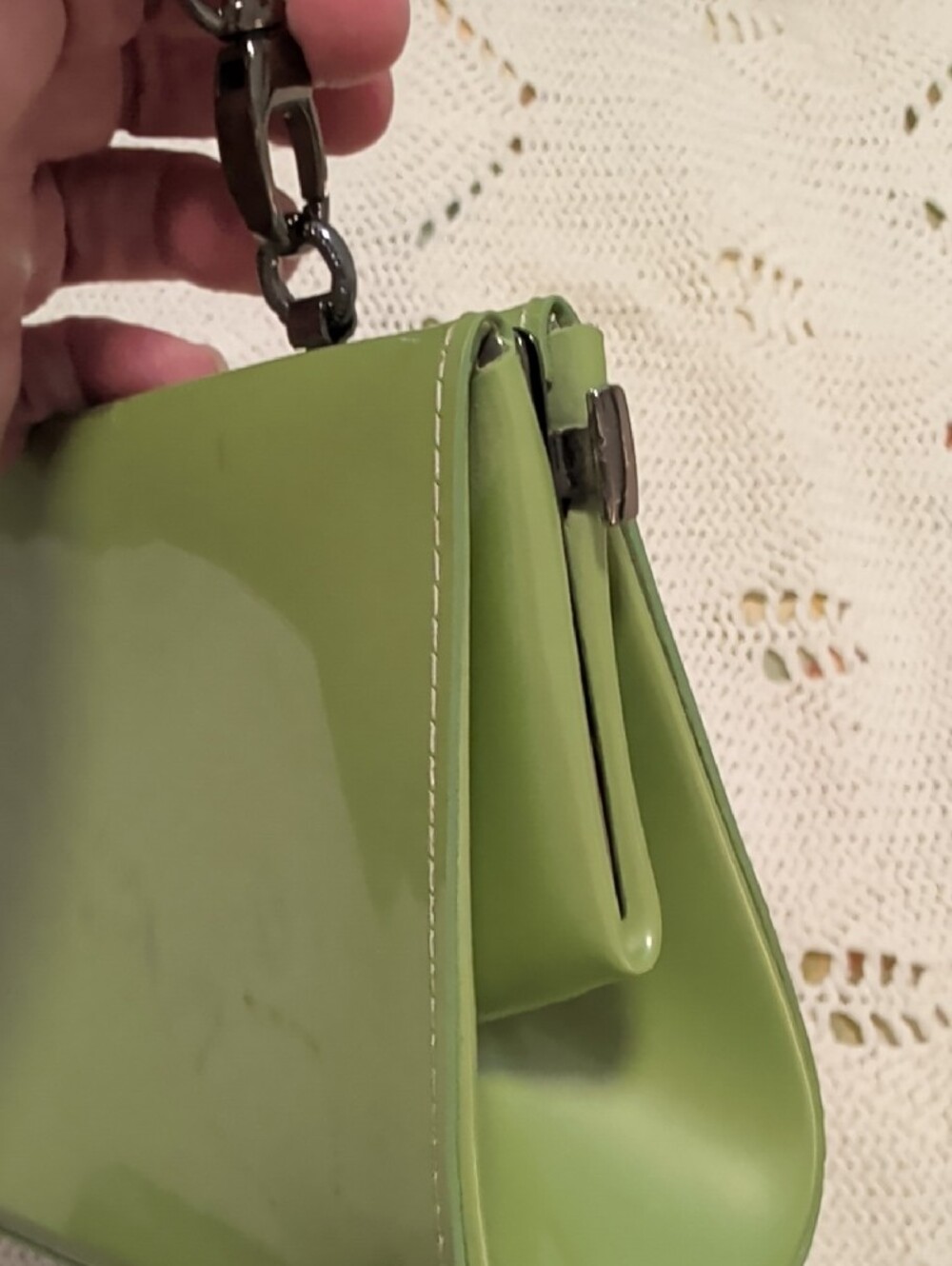 VINTAGE -Mint Green Patent Leather Women's Stylish Handbag - Picture 5 of 10